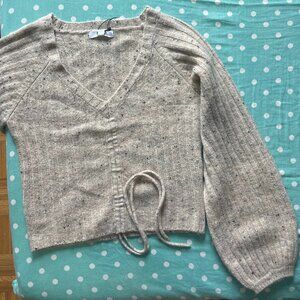 BB Dakota by Steve Madden Crop V-neck Sweater